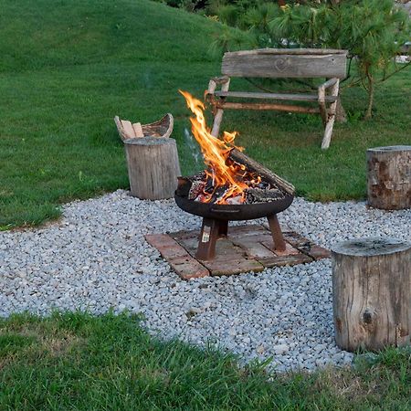 Glamping Happiness With Natural Pool Ribnica 외부 사진