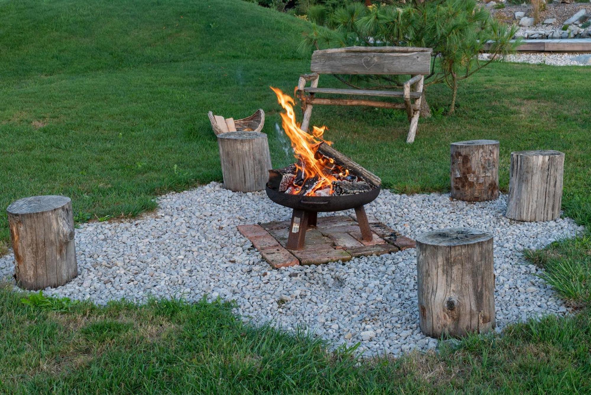 Glamping Happiness With Natural Pool Ribnica 외부 사진